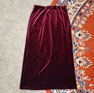 Vintage Ess By Erik Stewart Luxurious Velvet Maxi Skirt in Deep Burgundy